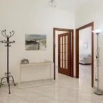 Apartmán In Near Serravalle Outlet Gavi