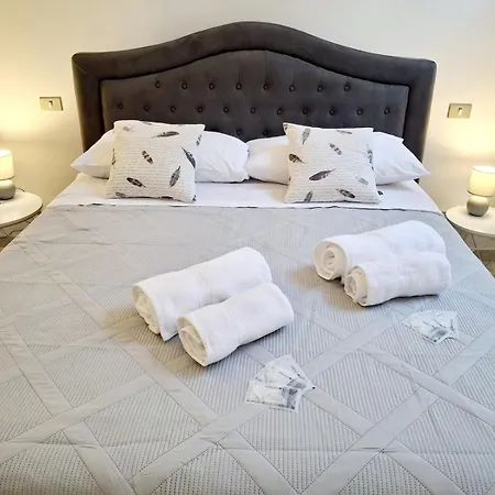 In Near Serravalle Outlet * Gavi