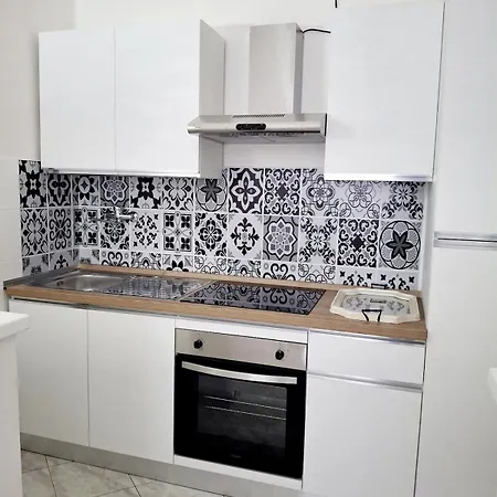 In Near Serravalle Outlet Appartement *