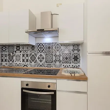 In Near Serravalle Outlet Apartment Gavi