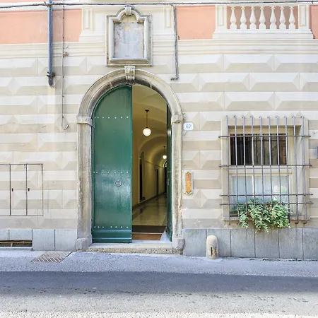 Apartment In Near Serravalle Outlet *