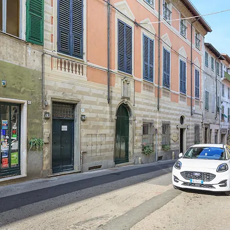 In Near Serravalle Outlet Apartment Gavi
